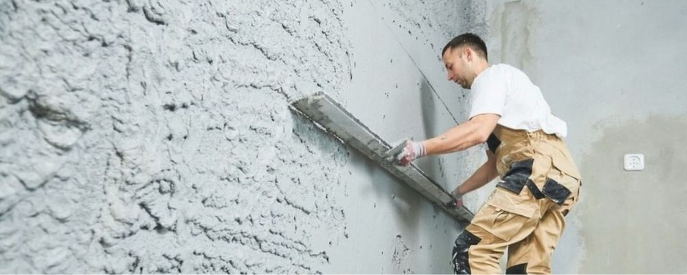 Штукатурка стен под маяки