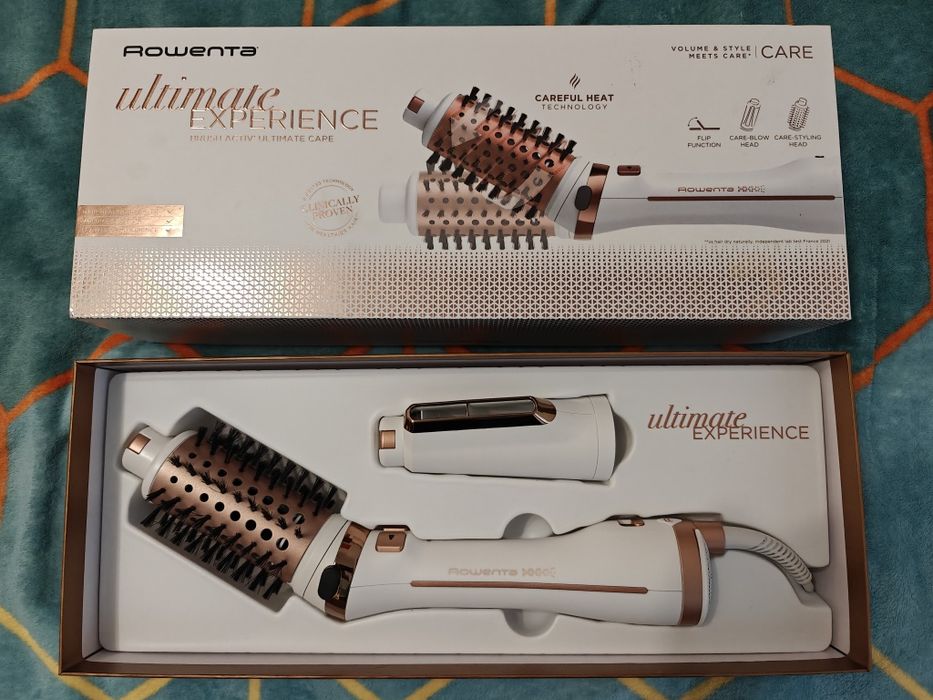 Perie rotativa cu aer cald Rowenta Brush Activ Ultimate Care CF9720F0