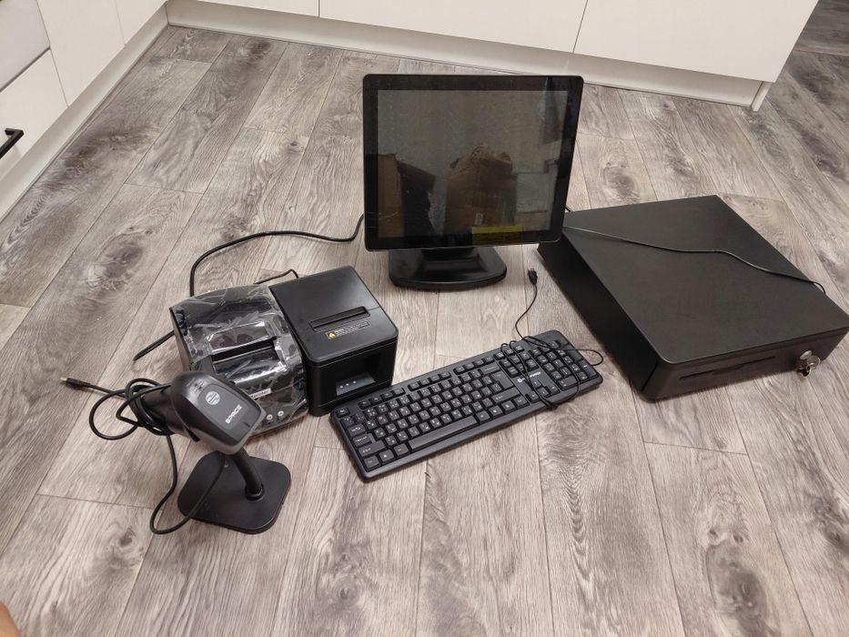 Продам кассовый аппарат