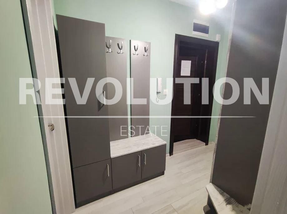 Дава се под наем Двустаен апартамент в Варна, Център - 70 кв.м за 600 € - Снимка #6