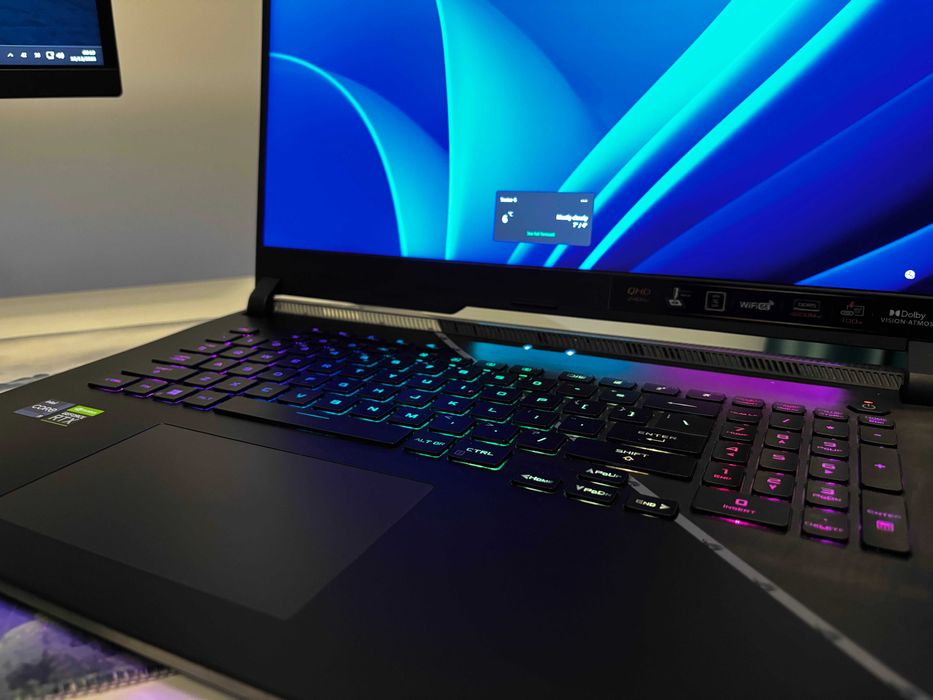 Laptop Gaming ASUS ROG Strix SCAR 17 – Stare impecabila, ca nou