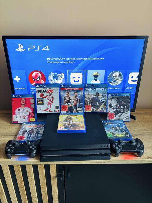 Ps 4 Pro 1Tb +8 jocuri