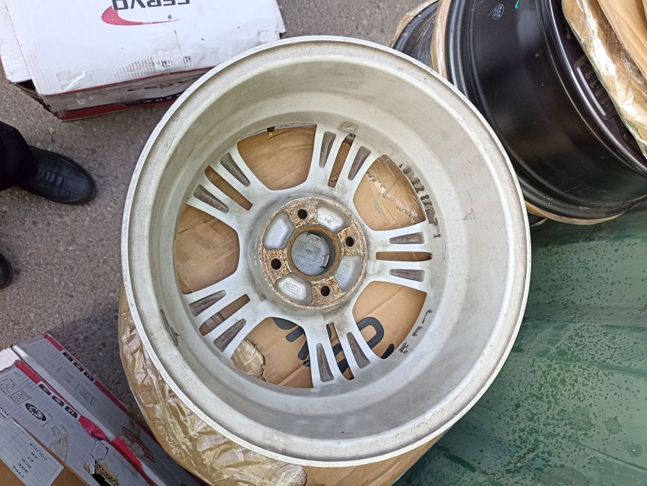 Диски R 15 равон R3 оригинальные