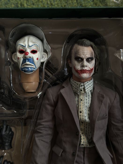 Hot Toys Joker фигурка