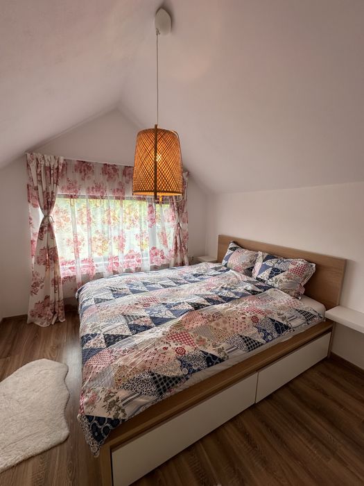 Casa cu 3 dormitoare si living Targu Jiu