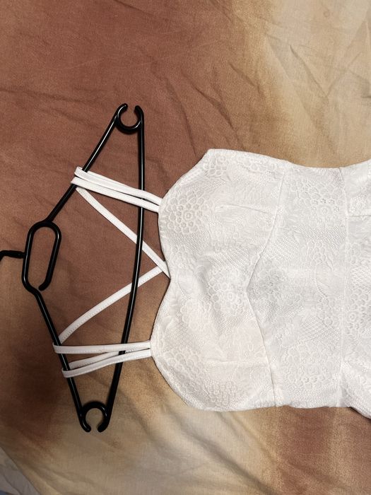 Официална бяла рокля