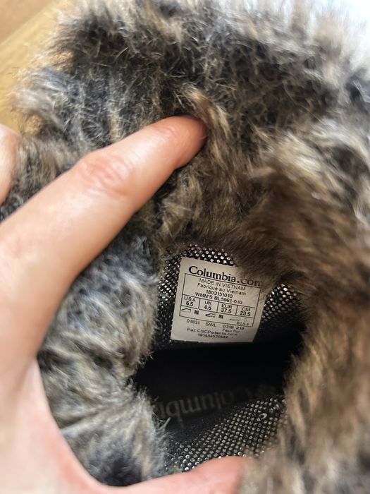 Ghete de iarna impermeabile cu tehnologie Omni-Heat Columbia