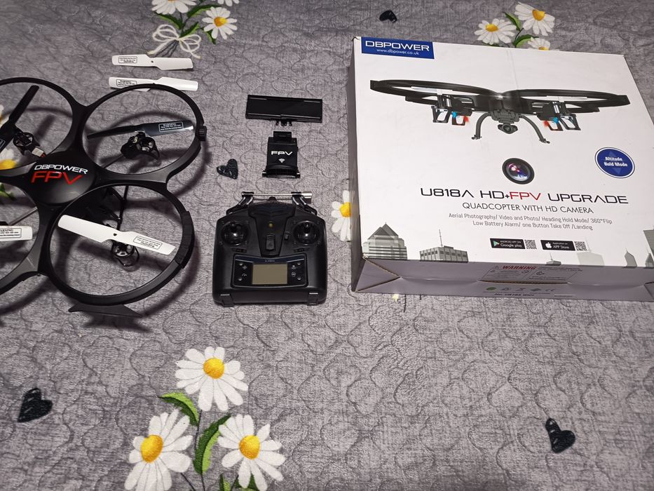 Vând dronă U818A HD+FPV