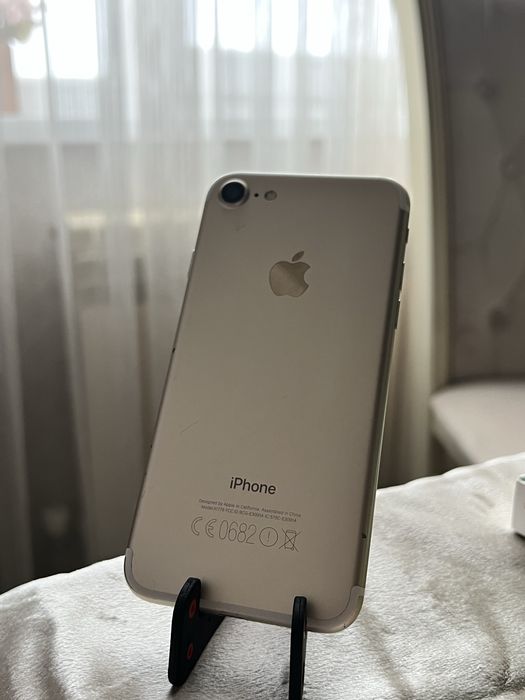 Продам IPhone 7 256gb