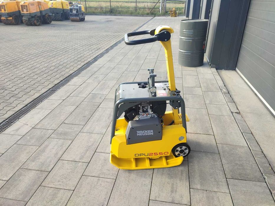 Placa vibratoare reversibila Wacker Neuson DPU 2550 H