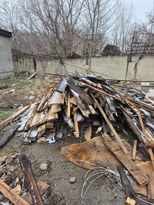 Доски, рейки на дрова