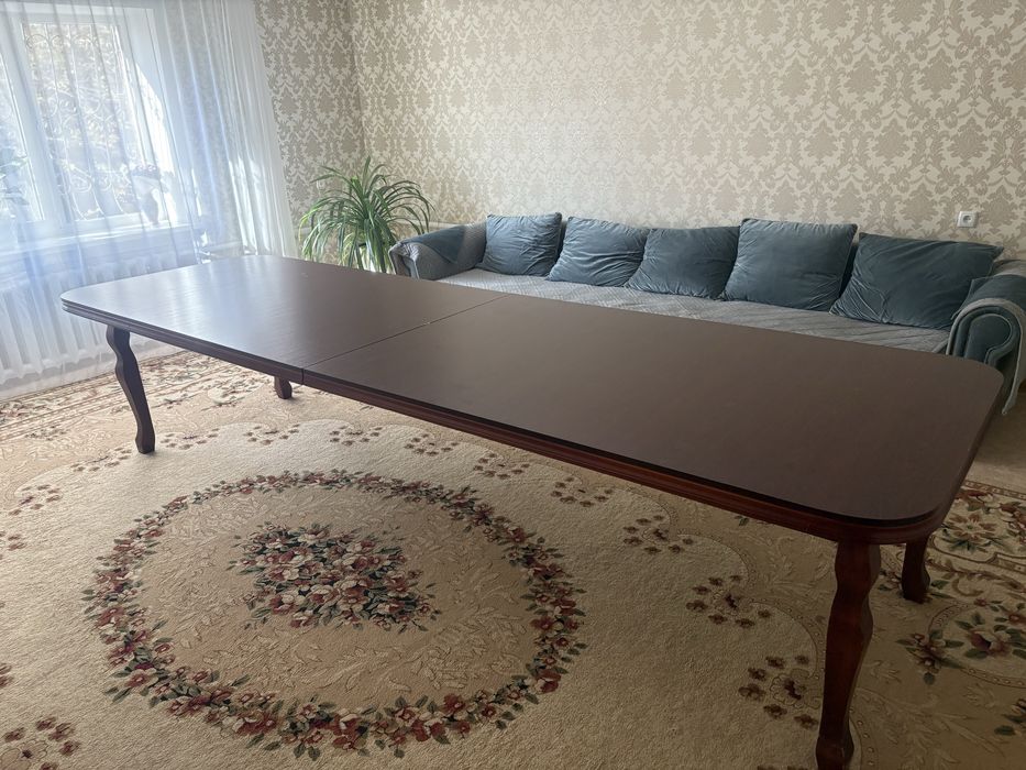 Продам стол 3,6 метра