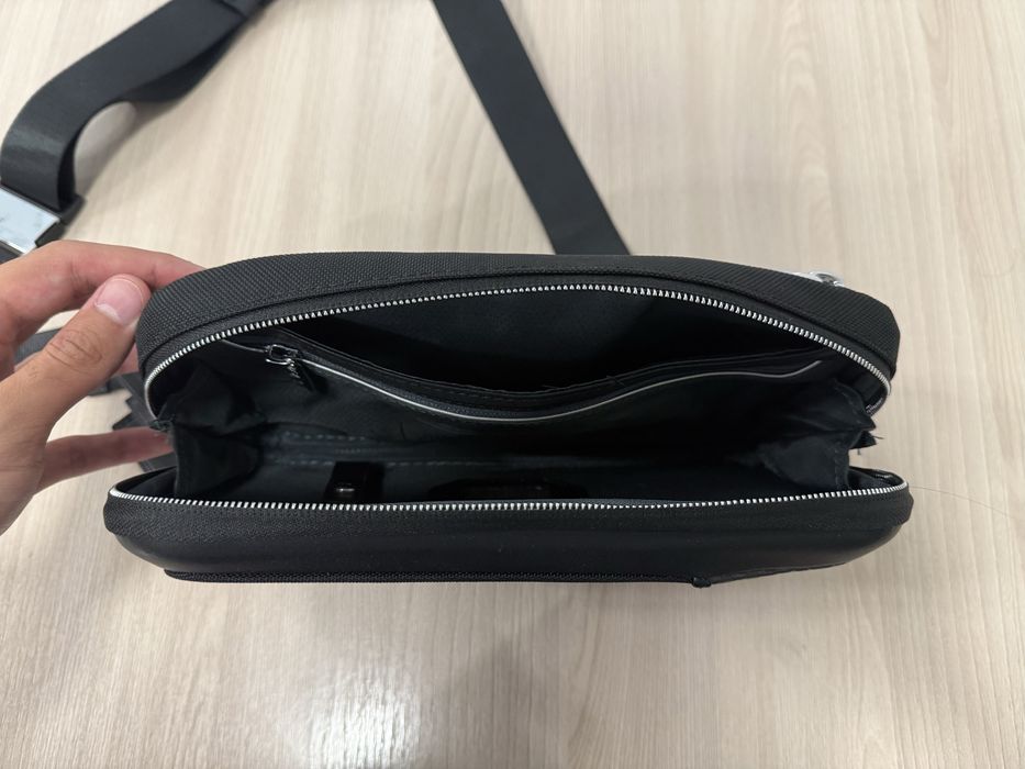 Барсетка TUMI Arrive Sling