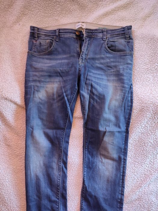 Мъжки дънки като нови