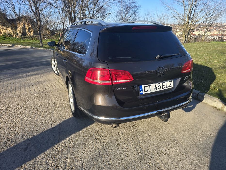 Vand sau schimb cu auto mai ieftin