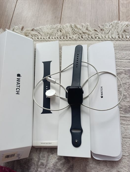 Apple watch SE 44мм