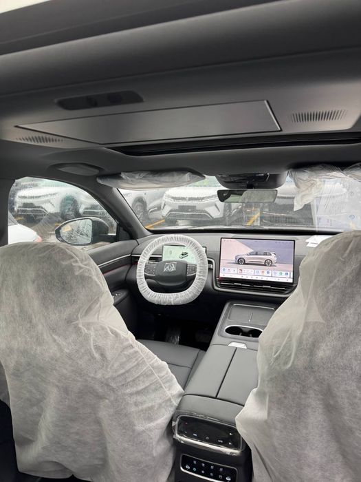 Dongfeng  2025 — 3