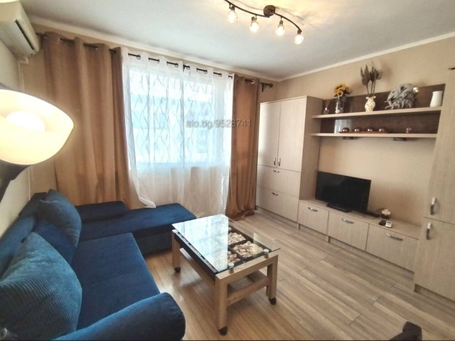 Дава се под наем Двустаен апартамент в Бургас, Славейков - 59 кв.м за 357 € - Снимка #11