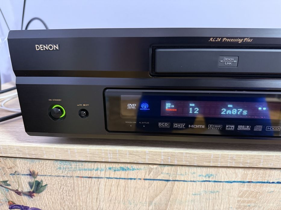 DENON DVD-3910 SACD /DVD/ CD Player