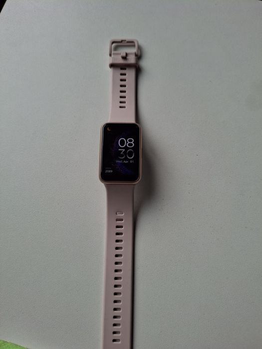 Часы Huawei Watch Fit