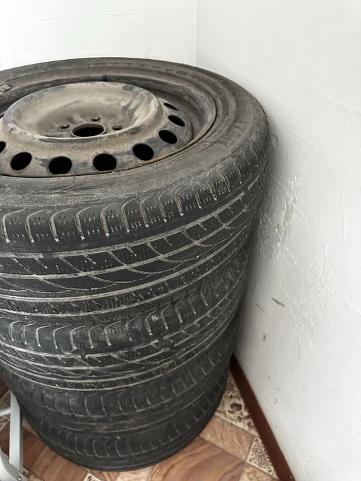 Шины с дисками авенсис