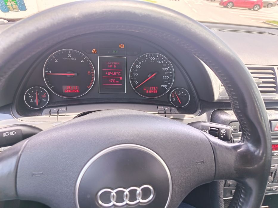 AUDI A4 Avant 2004 — imagine 5