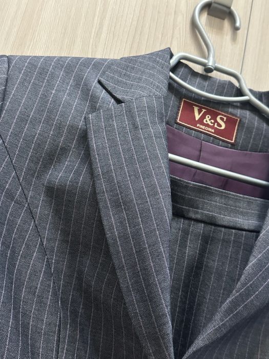 Продам костюм классика