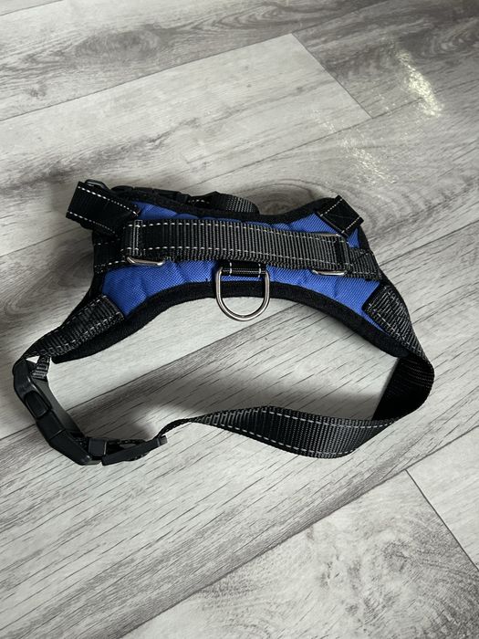 Шлейка доя собак