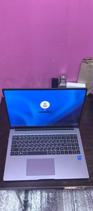 HONOR MagicBook X 16