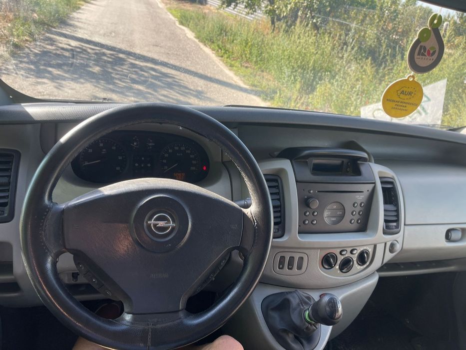 Opel vivaro, 6 locuri