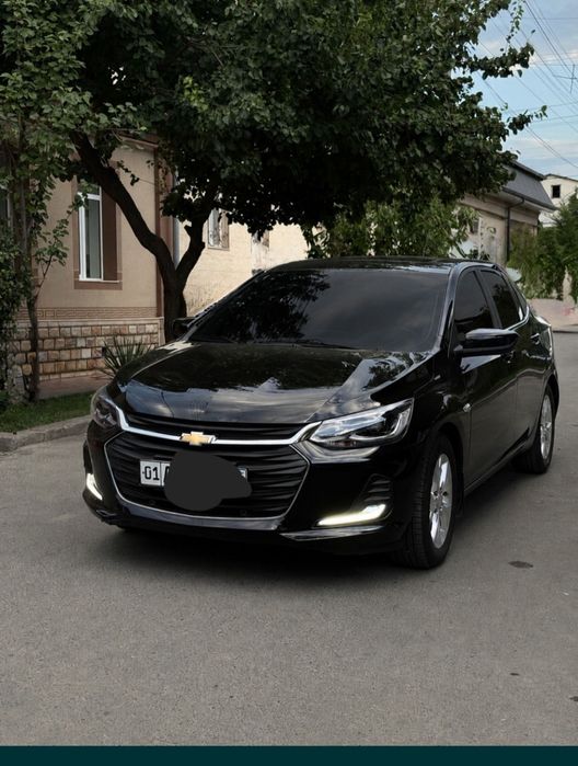 Onix primier  turbo 2025 sotiladi