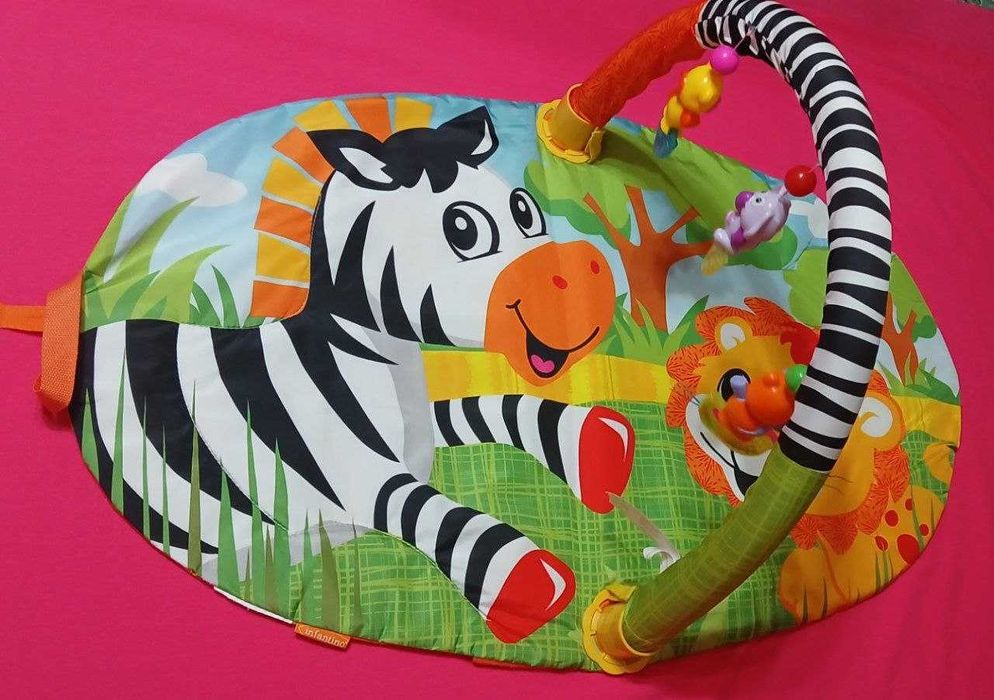 Развивающий коврик