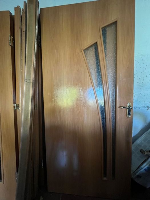 Продается двери межкомнатные