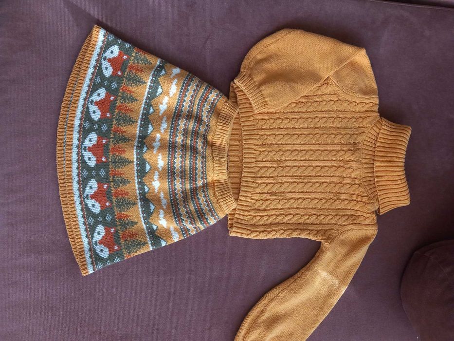 Костюм за момиче- блуза и пола