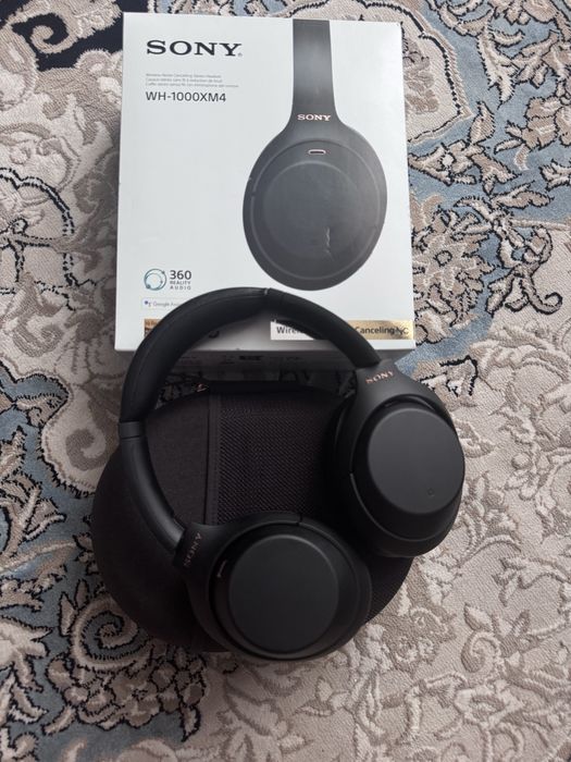 Наушники Sony WH-1000XM4