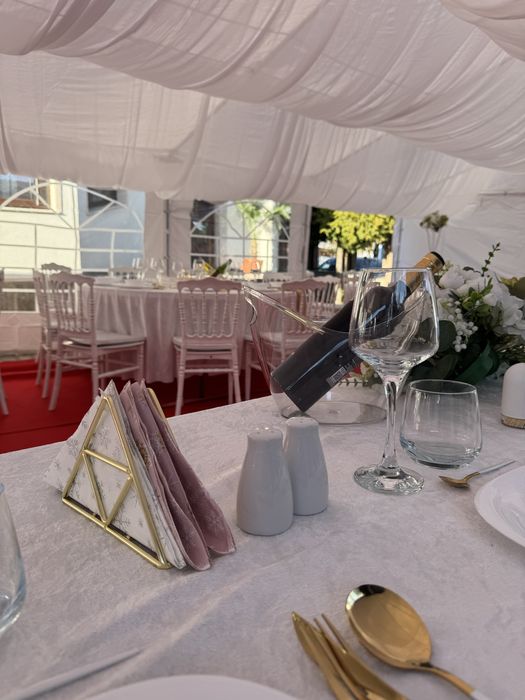 Cort Evenimente/ Inchiriere