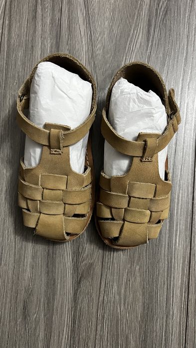 Sandale piele naturala zara marimea 23