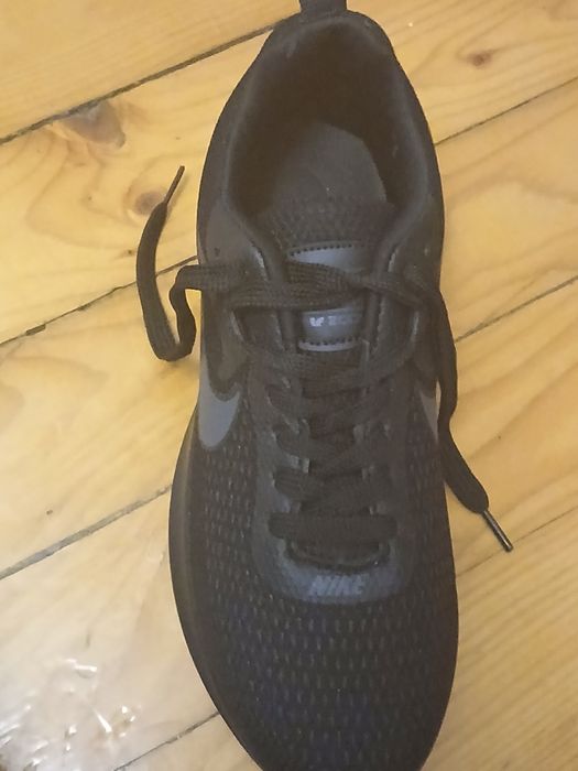 Маратонки NIKE Намаление