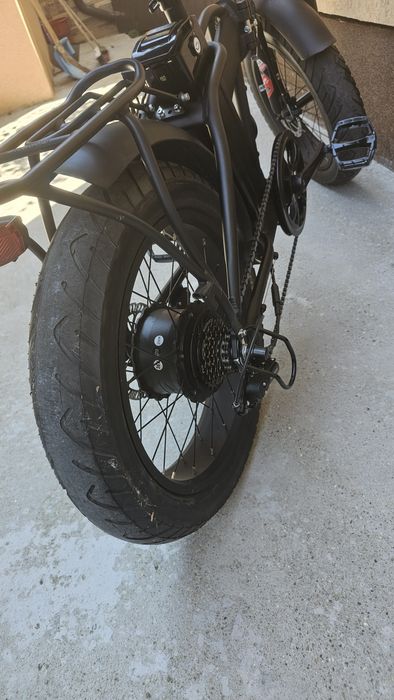 Bicicletă electrică e-twow,