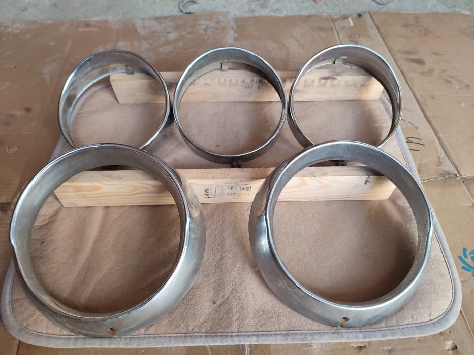 ГАЗ 13 Чайка. Задание плафоны.