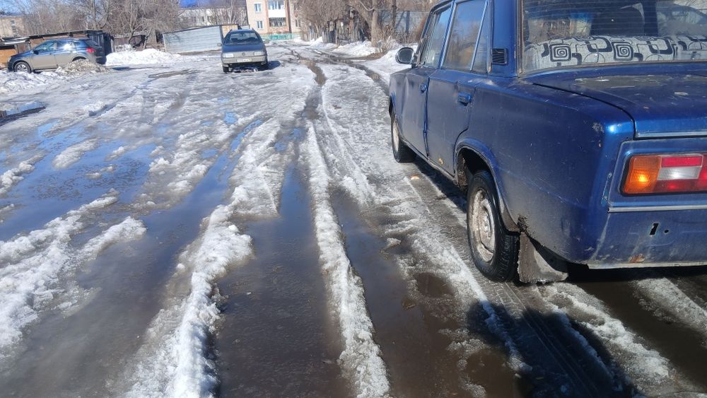 Продам ваз 2103 на ходу