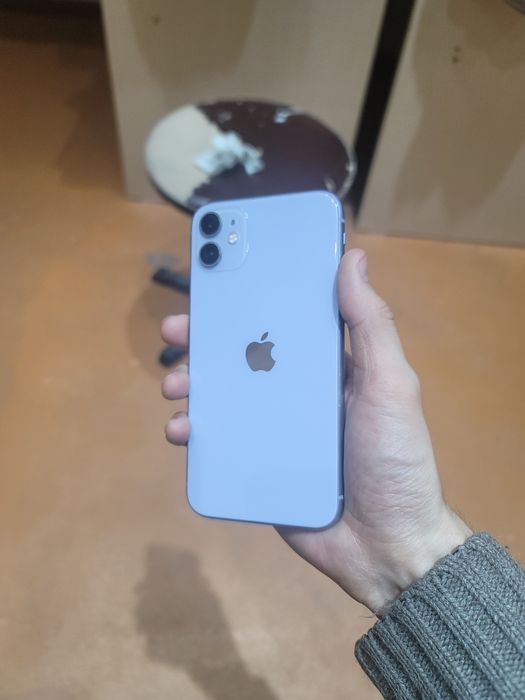 IPhone 11 64 Gb karobka dokument