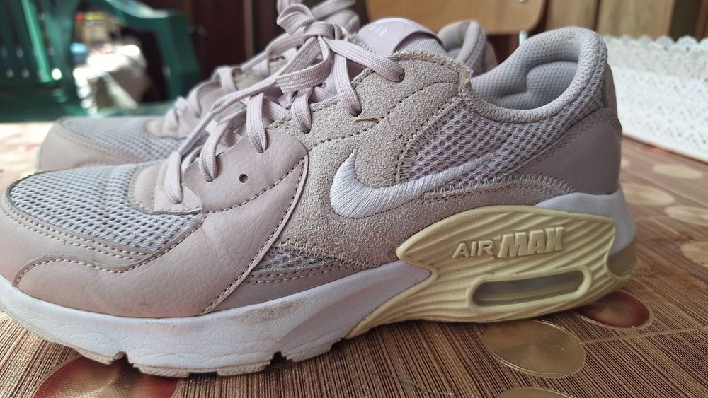 Обувки Nike оригинални 39 номер , използвани