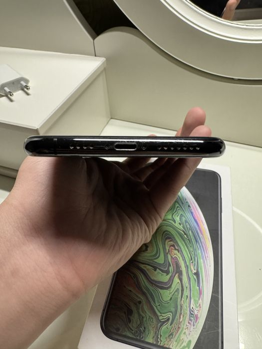 Айфон xs max акб 78%