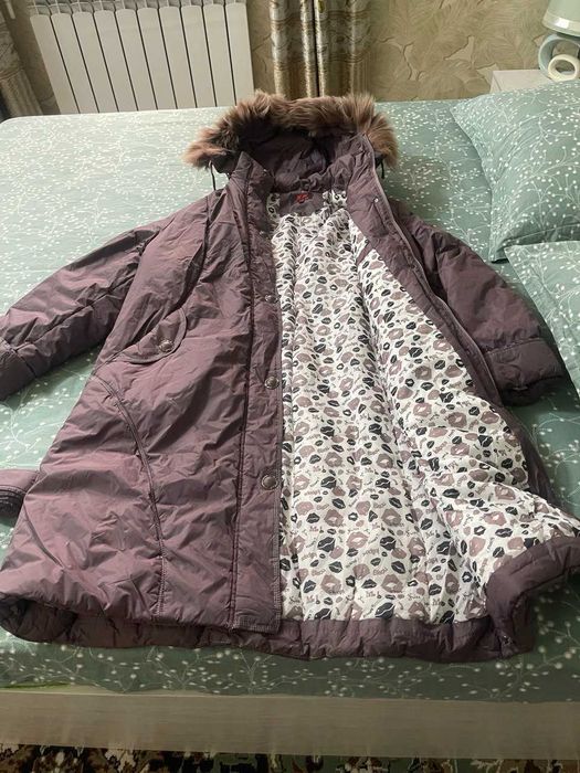 Женское зимнее пальто-пуховик (новое)