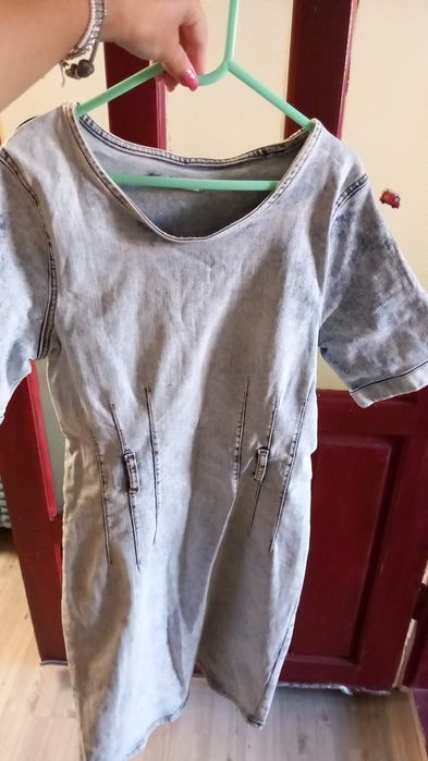 Vând rochita noua de blugi S