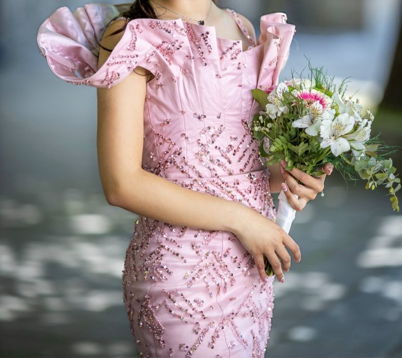 Розова бална рокля -ХС