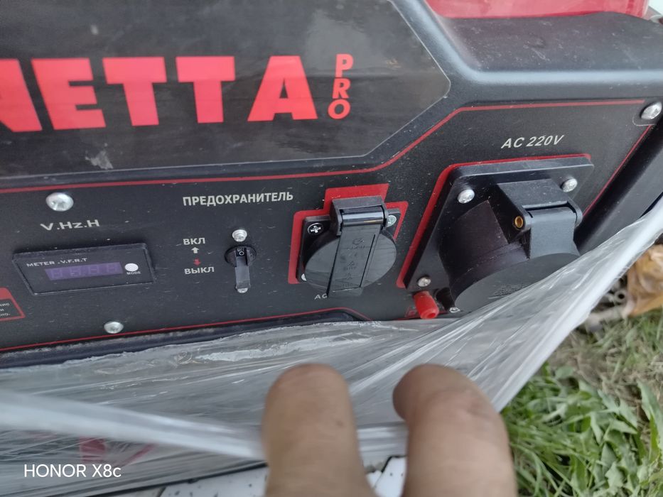 Генератор бензиновый 6 квт