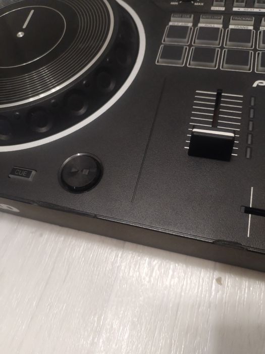 Диджейский контроллер Serato Rev 1.