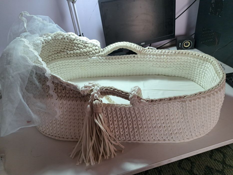 Chaqaloq uchun savatcha (новорождённых корзинка)